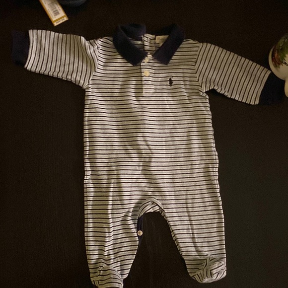 Ralph Lauren baby onesie - Picture 1 of 2